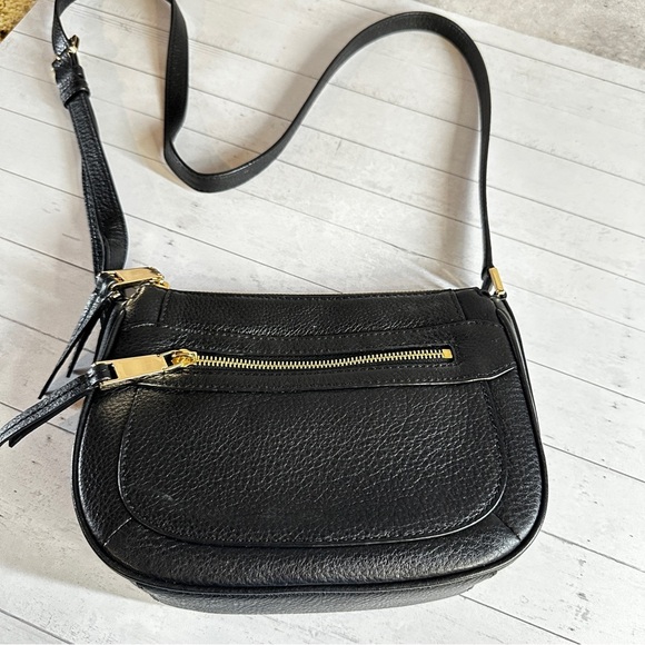 Michael Kors Julia Medium Leather Messenger‎ Bag Black Gold Like New Old Money - Picture 6 of 11